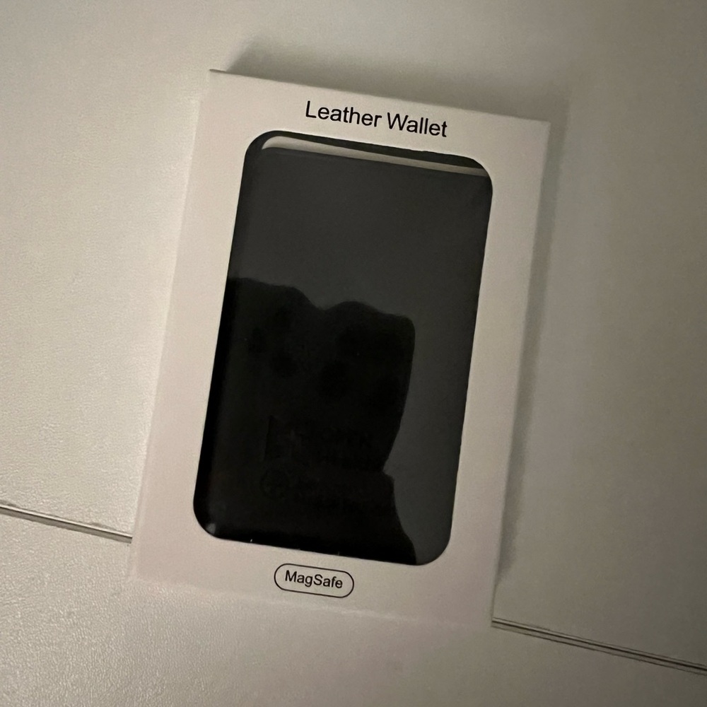 Iphone magsafe wallet